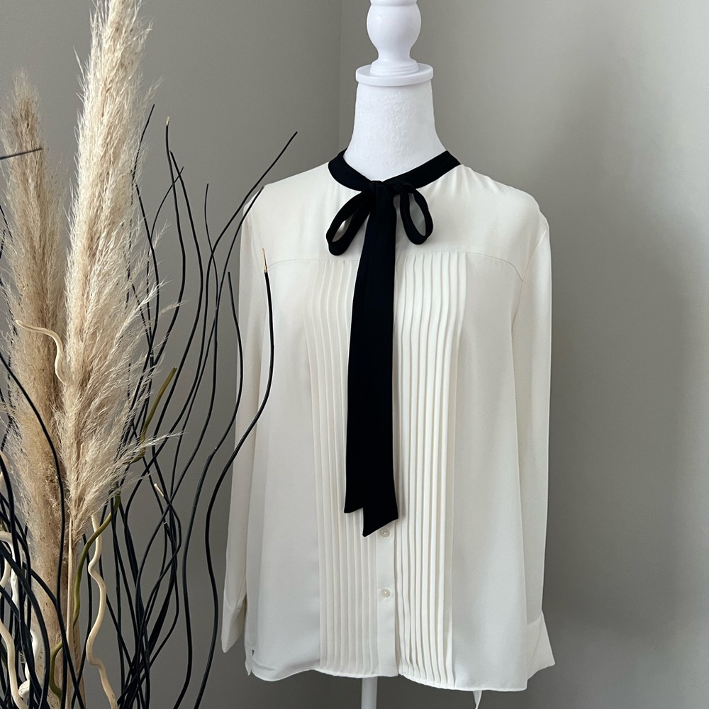 Anne Klein blouse